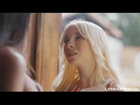 ❤️ Tus ntxhais los tsev ob peb hlis tom qab thiab xaus rau noj nws tus niam txiv lub pussy ❤  Porno  ntawm peb hmn.filmepornonline.ru% Ib ❤